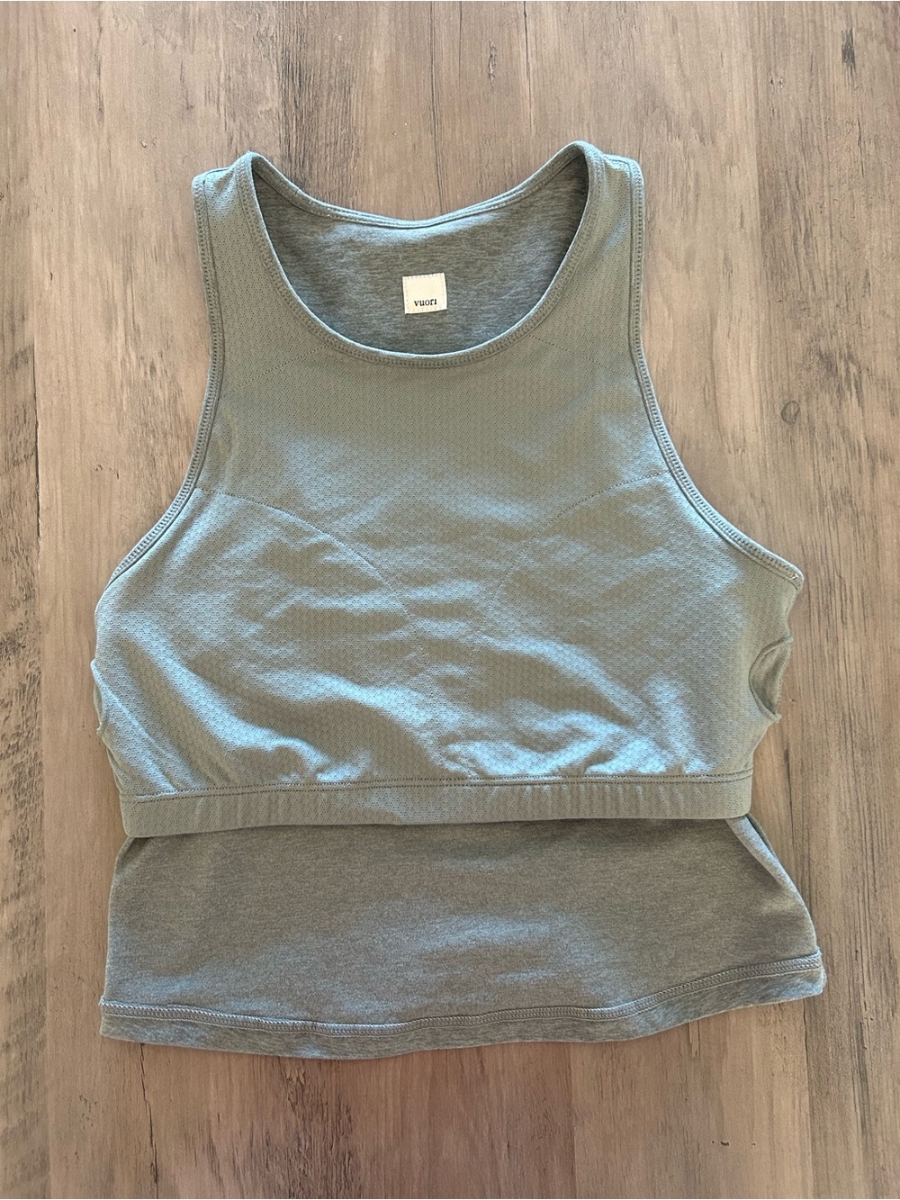 VUORI Pose Plyo Tank Top Built in Bra Green Size Small - Picture 3 of 10
